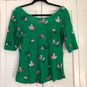 Anthropologie Green bird patterned 3/4 tee -size L